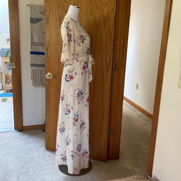 Printed maxi wrap dress size M - Picture 3 of 5